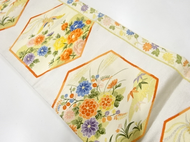 リサイクル　亀甲に鳳凰・草花模様織出し袋帯